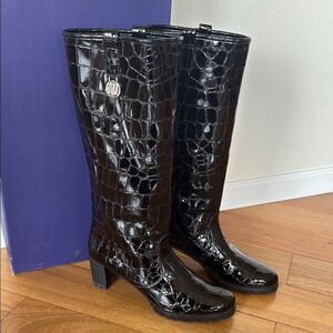 NEW Stuart Weitzman boots